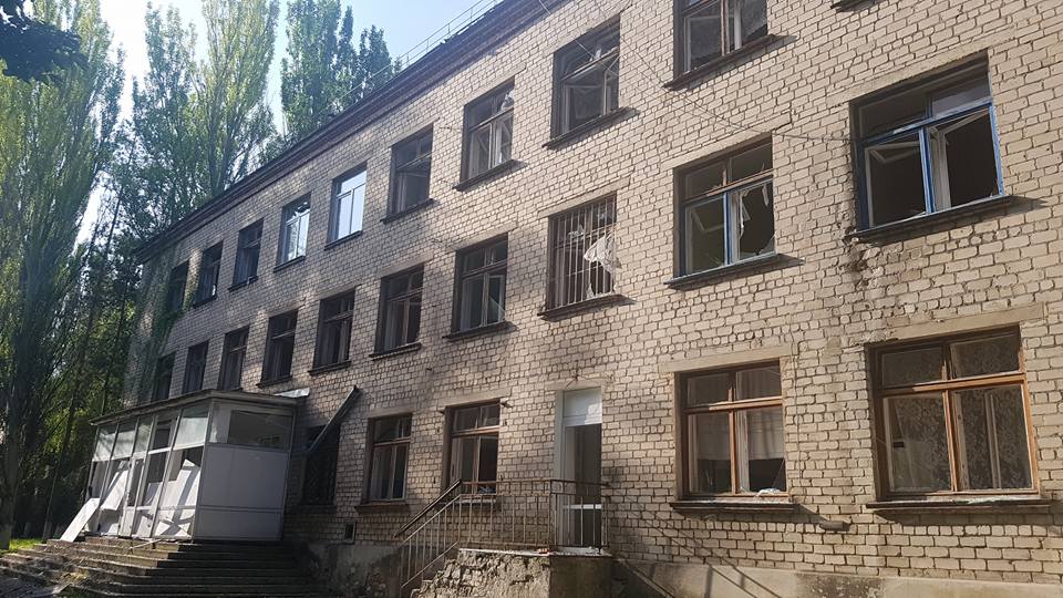 Serious damage at Hospital in Krasnohorivka after shelling