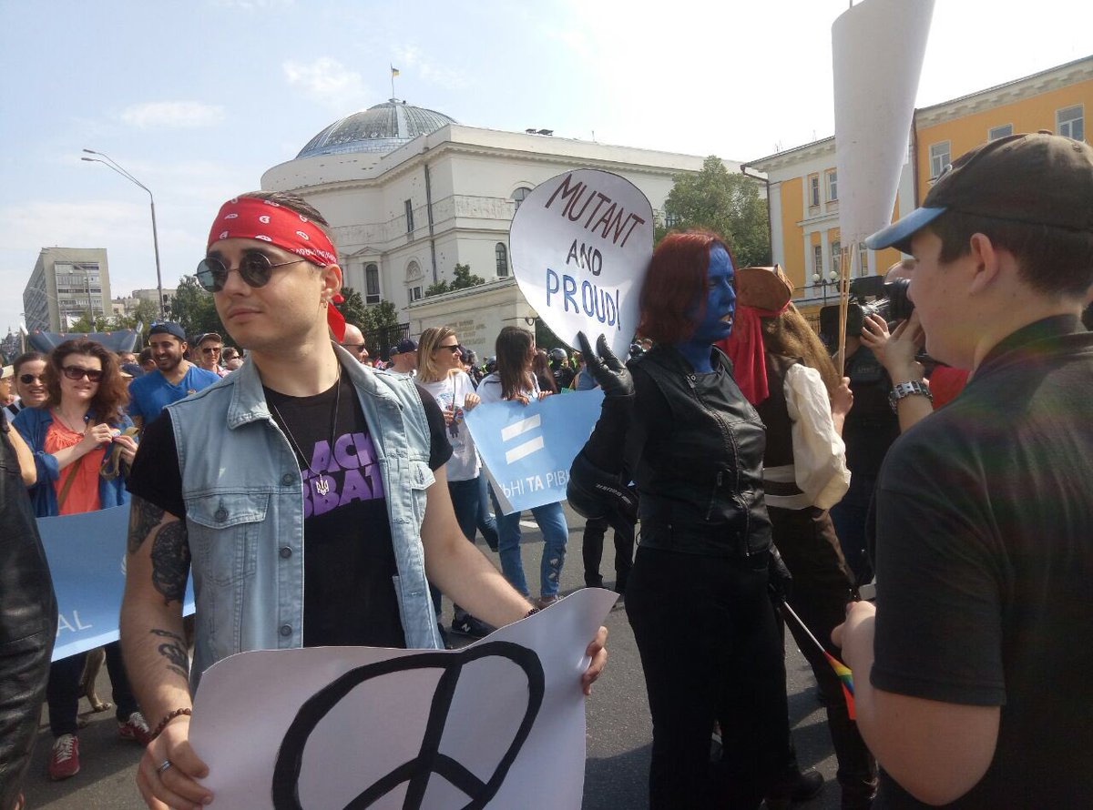 #KyivPride2017 chanting: human rights above all