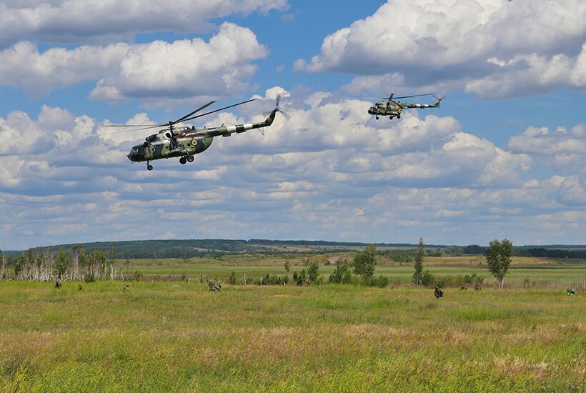 Ukraine National Guard drills near Kharkiv