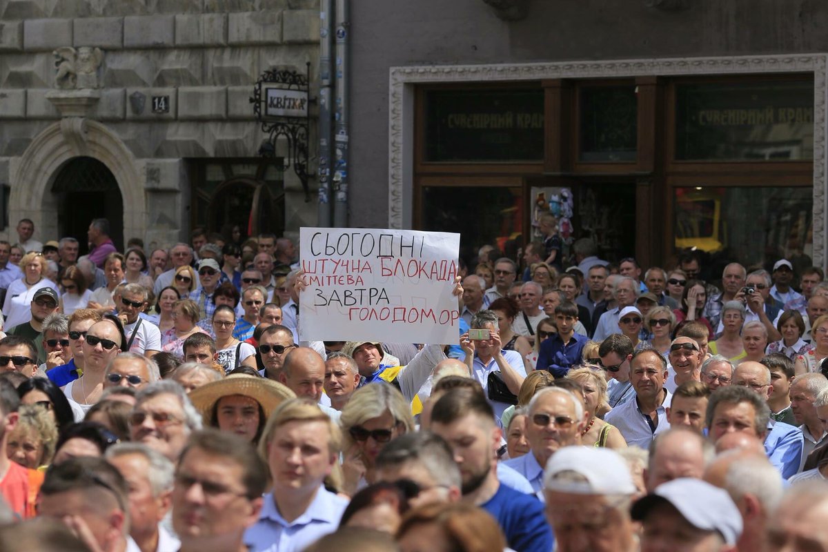 In Lviv, Ukraine, ~5,000 residents joined a protest rally demanding to address the acute garbage disposal crisis in the city  