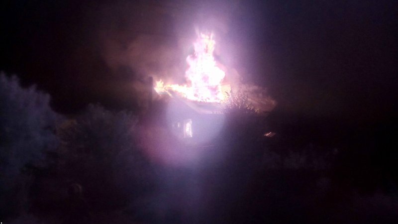 Fire in Donetsk at Rybalko street as building was hit