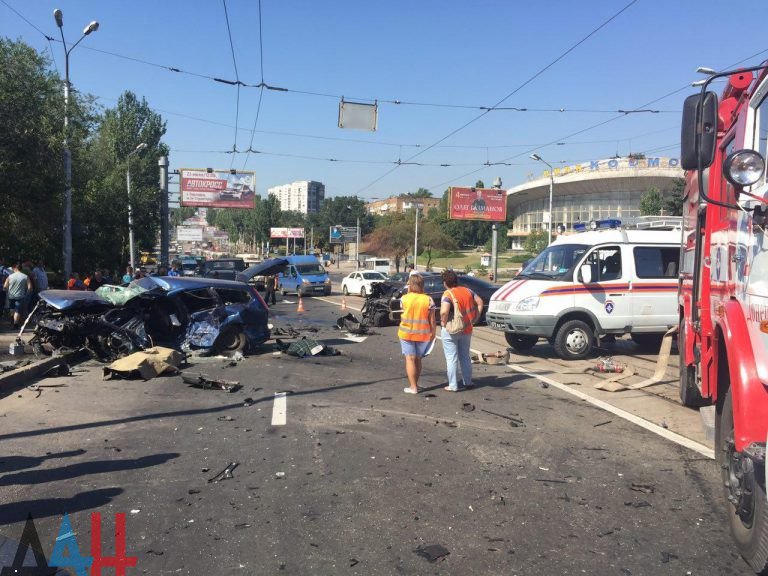 2 killed in traffic accident in Donetsk
