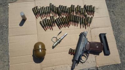 Border guards detained a man with weapons and ammunition