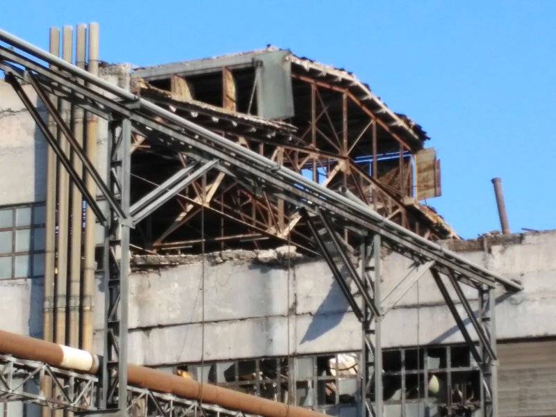 Roof has collapsed at Armyansk Titanium plant in Crimea