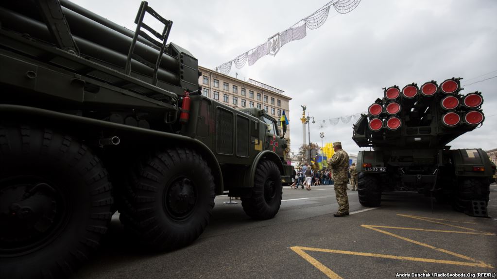 Military exhibition prior to Independence day