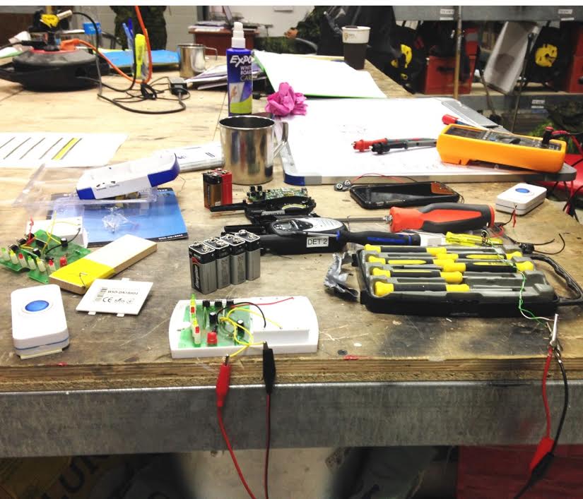 @CanadianForces Soldiers prepare training aids for an upcoming IEDD Assist course in Kamyanets-Podilskyi, Ukraine. #OpUNIFIER   