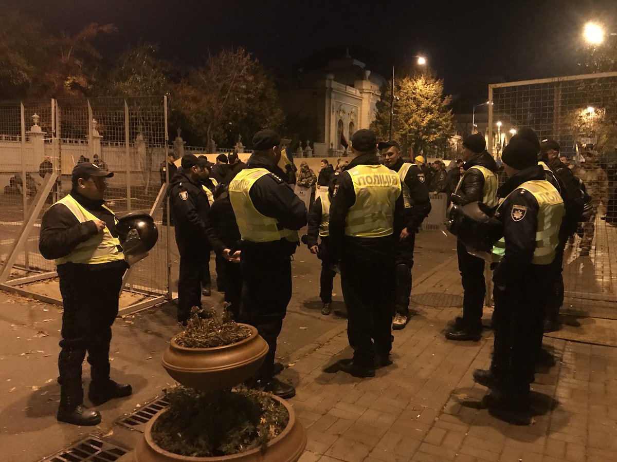 Only few police left near Verkhovna Rada