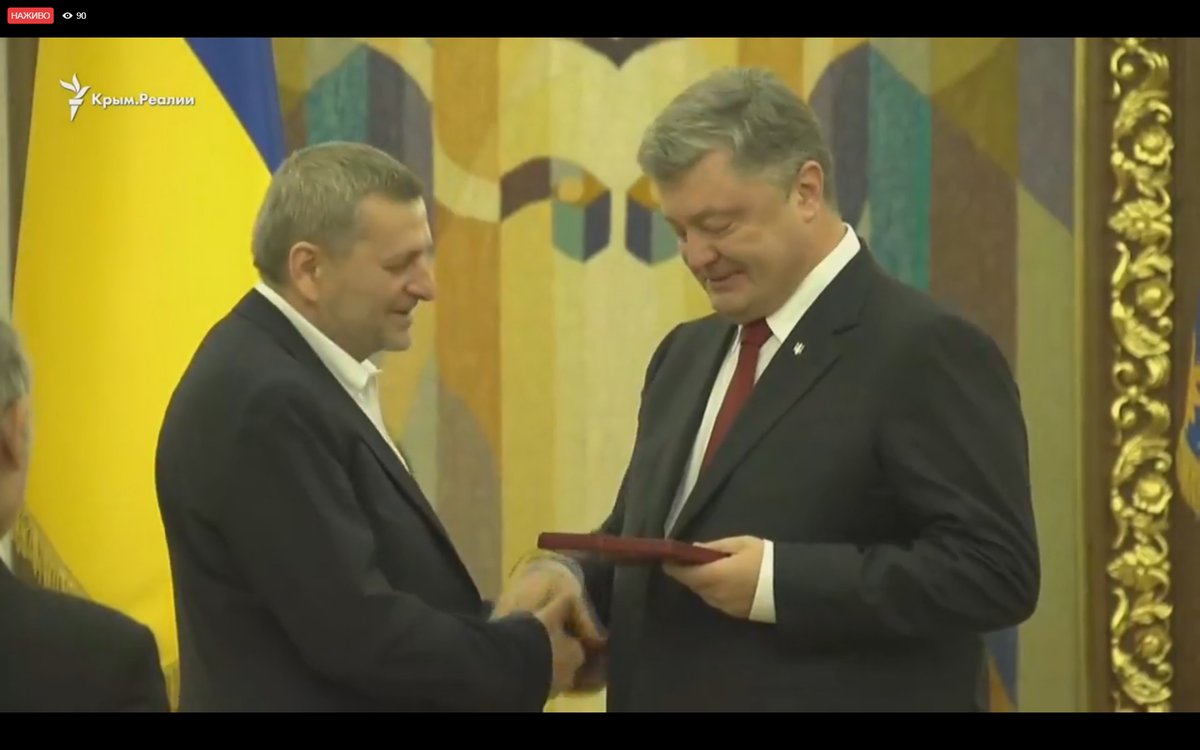 President Poroshenko awarded Ilmi Umerov and Akhtem Cheygoz 