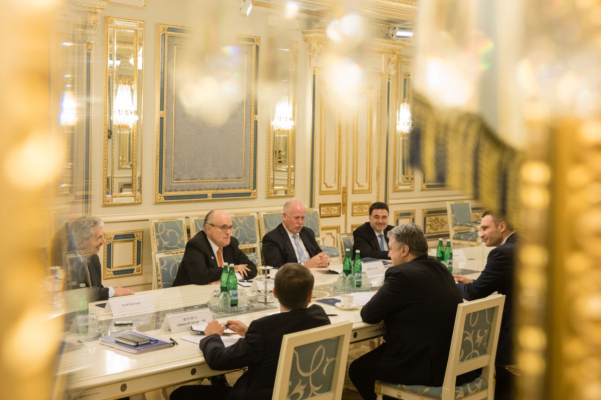 Poroshenko: with ex-mayor of New York Rudy Giuliani discussed countering Russian aggression and cooperation in cybersecurity