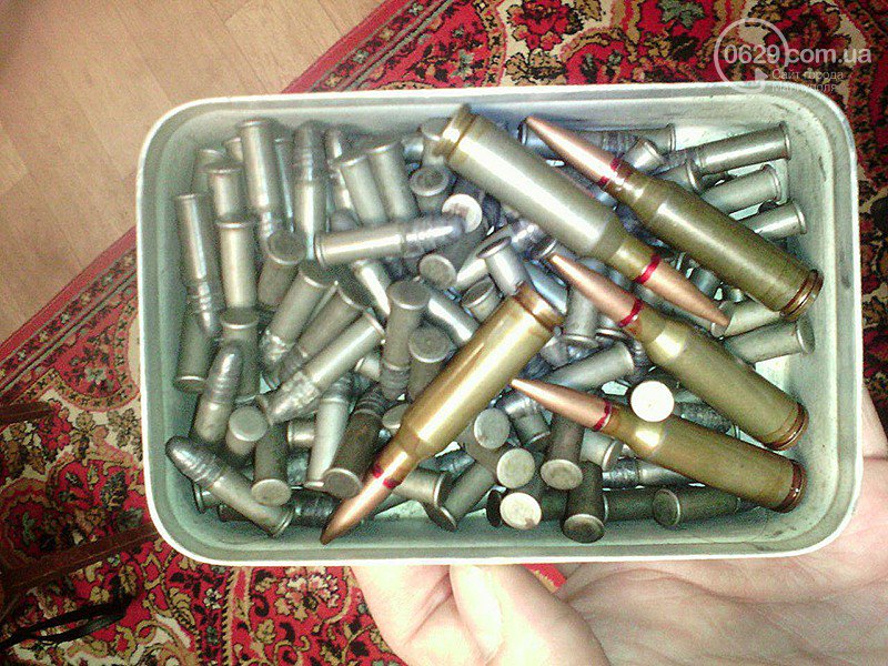 Police in Mariupol detained a man and seized ammunition 