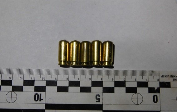 Kyiv police seized non-lethal pistols from 2 local citizens