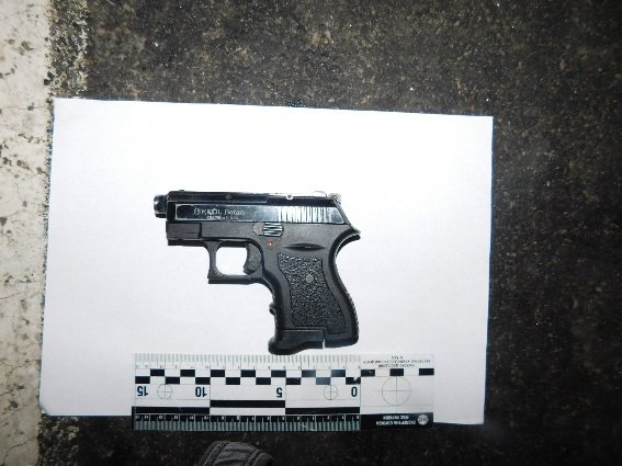 Kyiv police seized non-lethal pistols from 2 local citizens