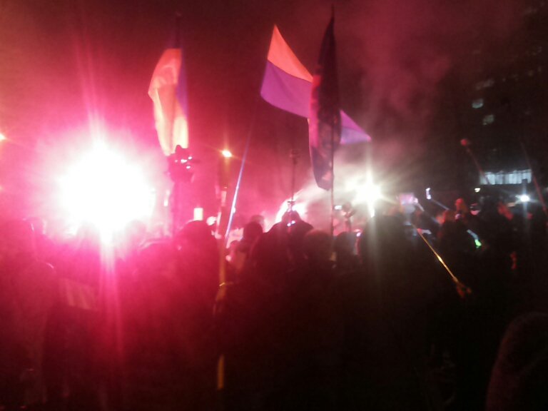 Clashes near police HQ in Kyiv