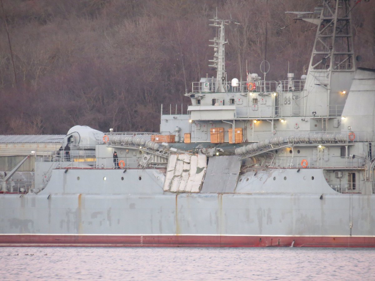 Russian Navy: Consequences of collision of the landing ship RFS 156 'Yamal' with another ship. Sevastopol Photo from ©Artem Balabin   