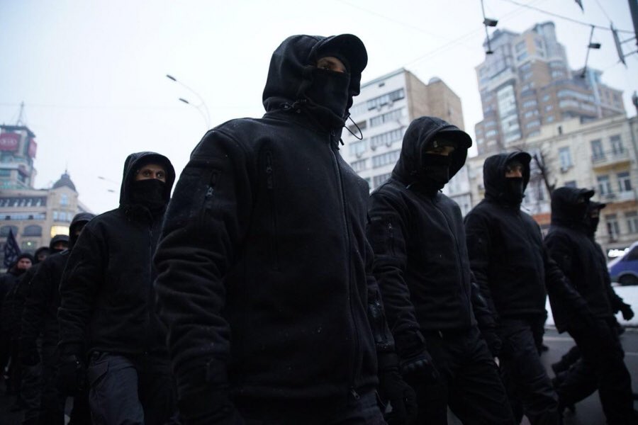 Azov has formed a 600-strong far-right militia National Druzhina to patrol Kyiv