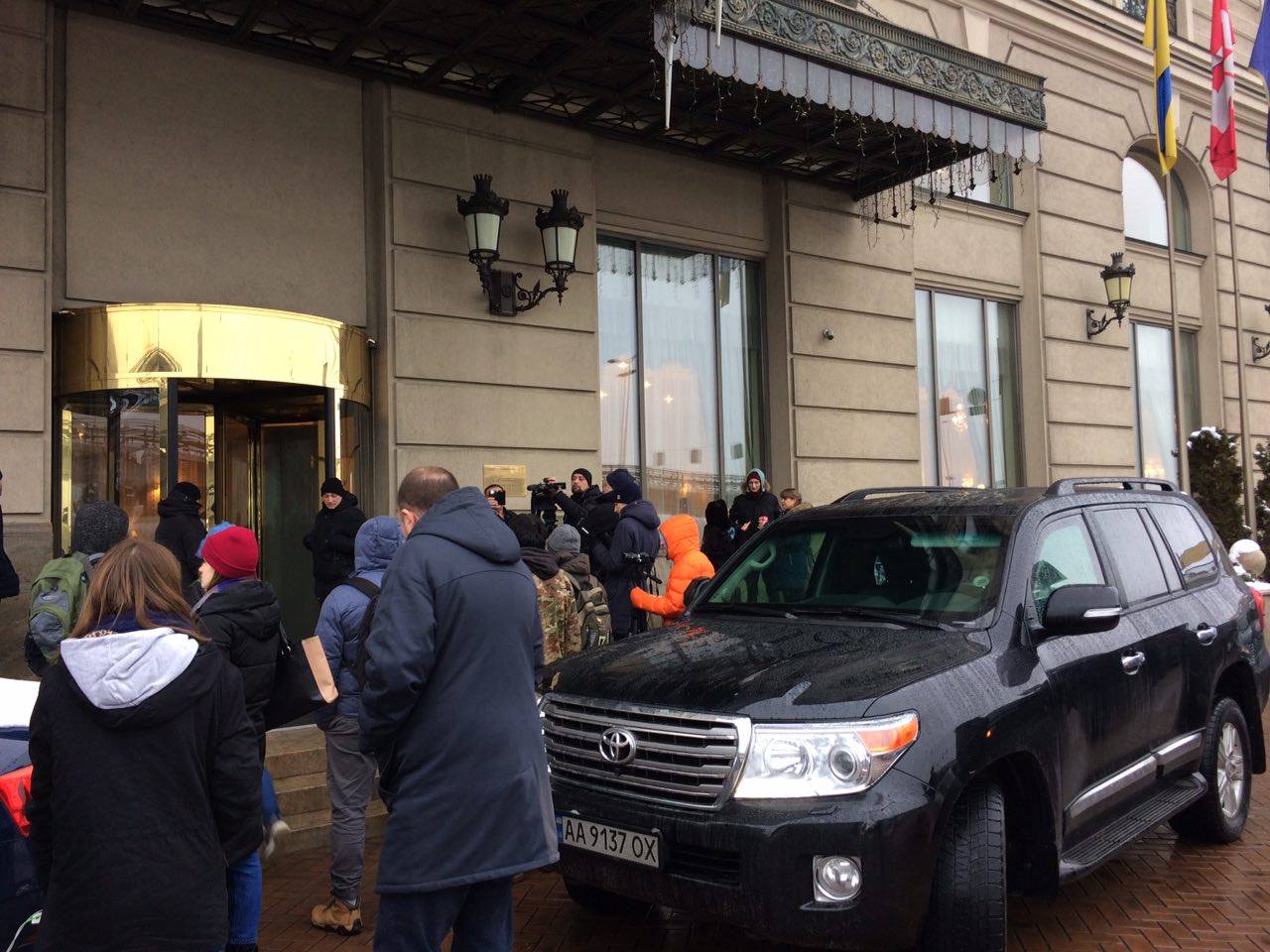 Saakashvili party says law enforcement that came for Saakashvili are from border guard service