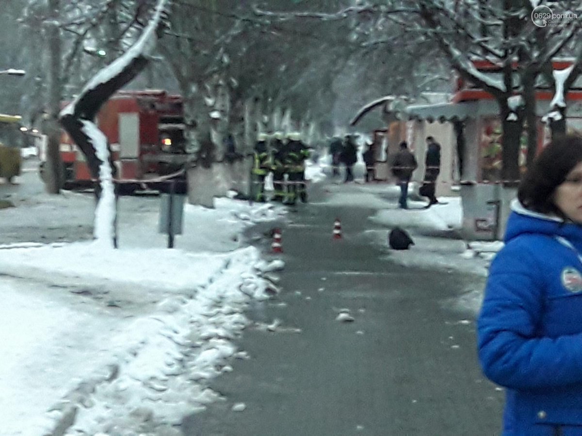 Suspicious package was found in Central Mariupol, police cordoned off the site
