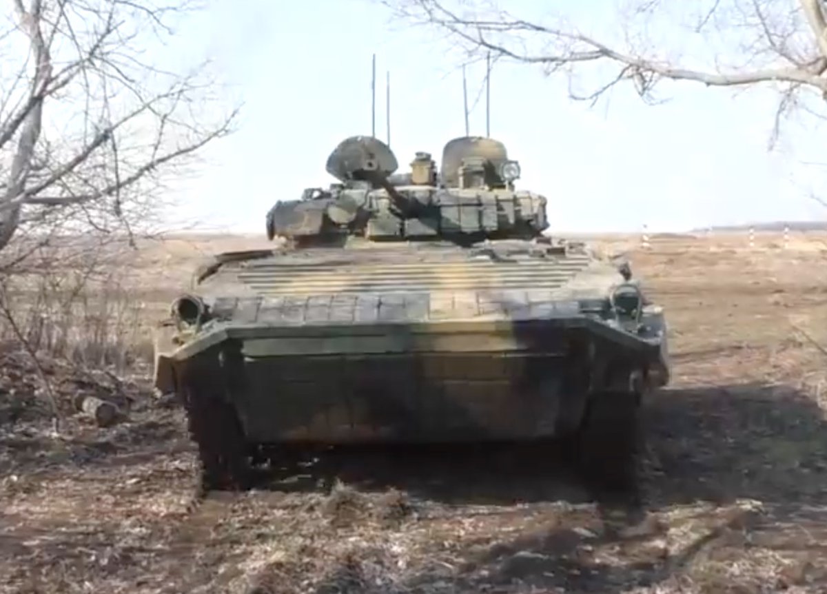 Russian proxy DNR displays modernised BMP-2 with Kontakt-1 ERA in Ukraine's occupied Donetsk region.   