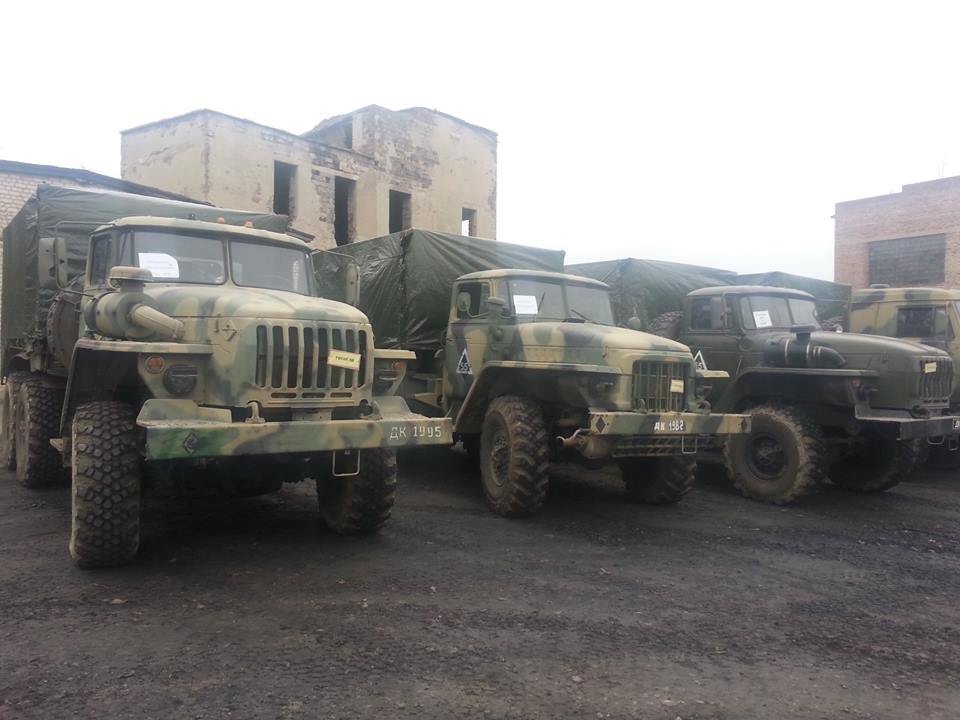 Photos: MLRS GRAD truck camouflage 