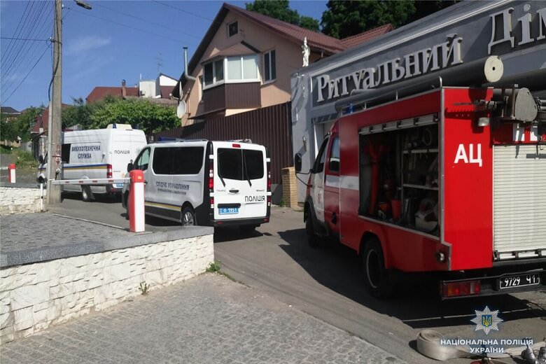 Funeral service office was shelled with RPG last night. Grenade has not exploded