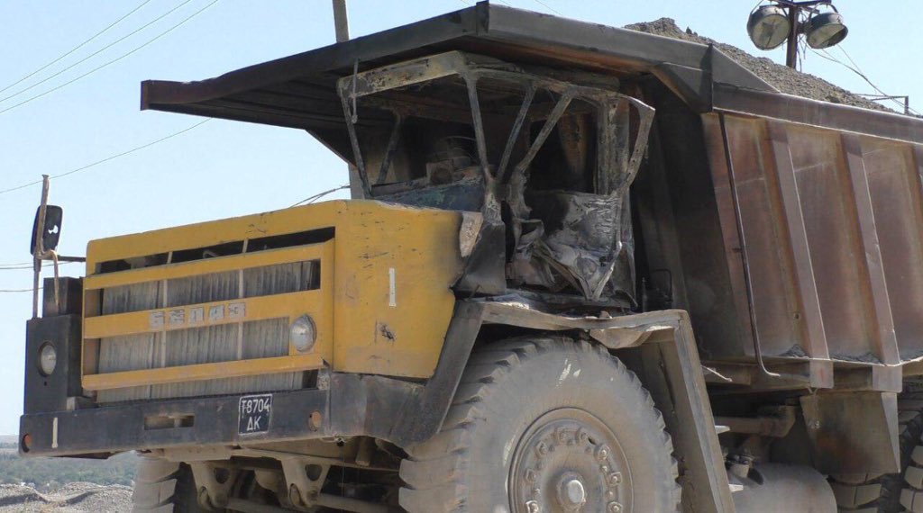 Photo: Destroyed Belaz Truck At Dokuchaevsk ,Donets'ka Oblast - Ukraine ...