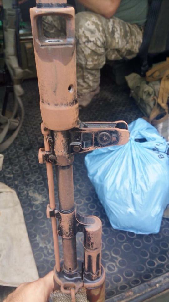 Police is now using gas masks at Kalanchak checkpoint with Crimea