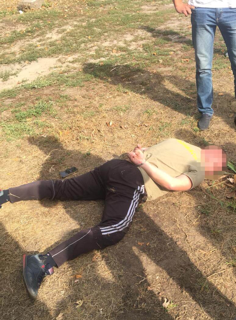 Kyiv police detained a man with arsenal of weapons