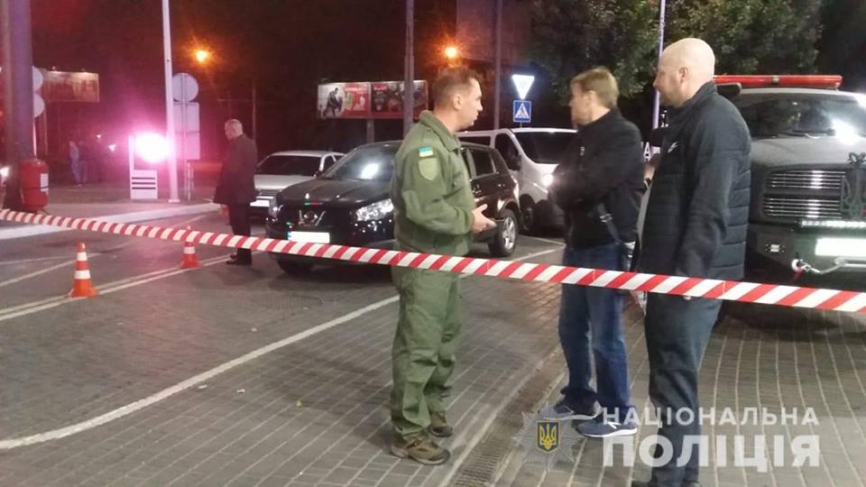 Car of Automaidan activist was shot yesterday night in Odesa. 1 wounded. Police looking for suspects