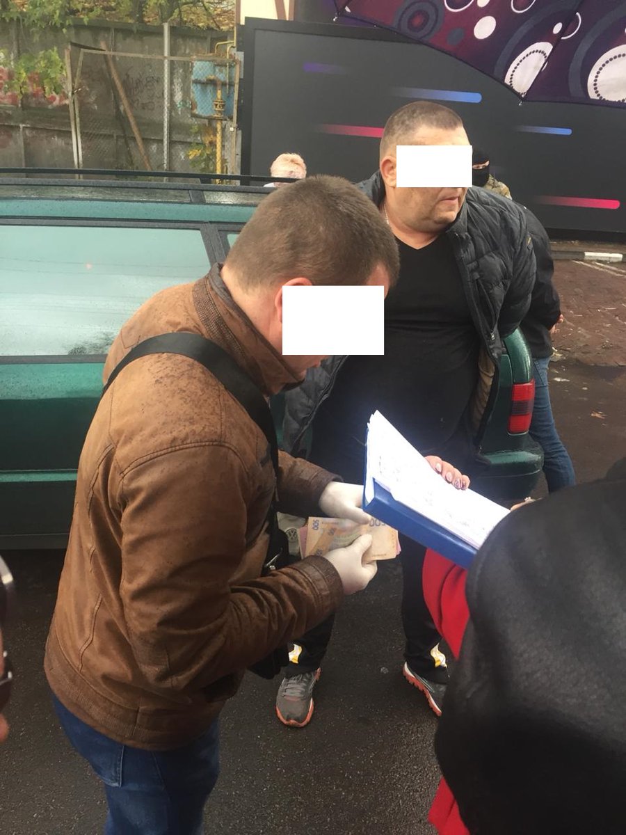 In Zhytomyr police and border guards detained criminal group involved in fake-ID production