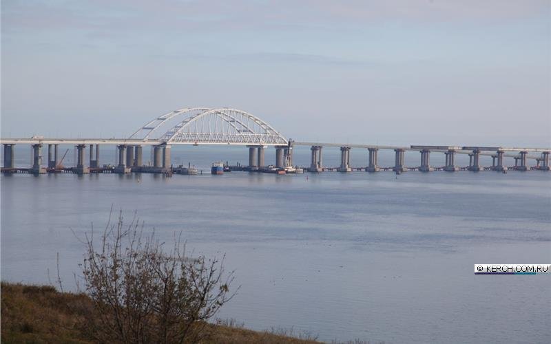 Ka-52 combat helicopters are patrolling the area of the Kerch bridge