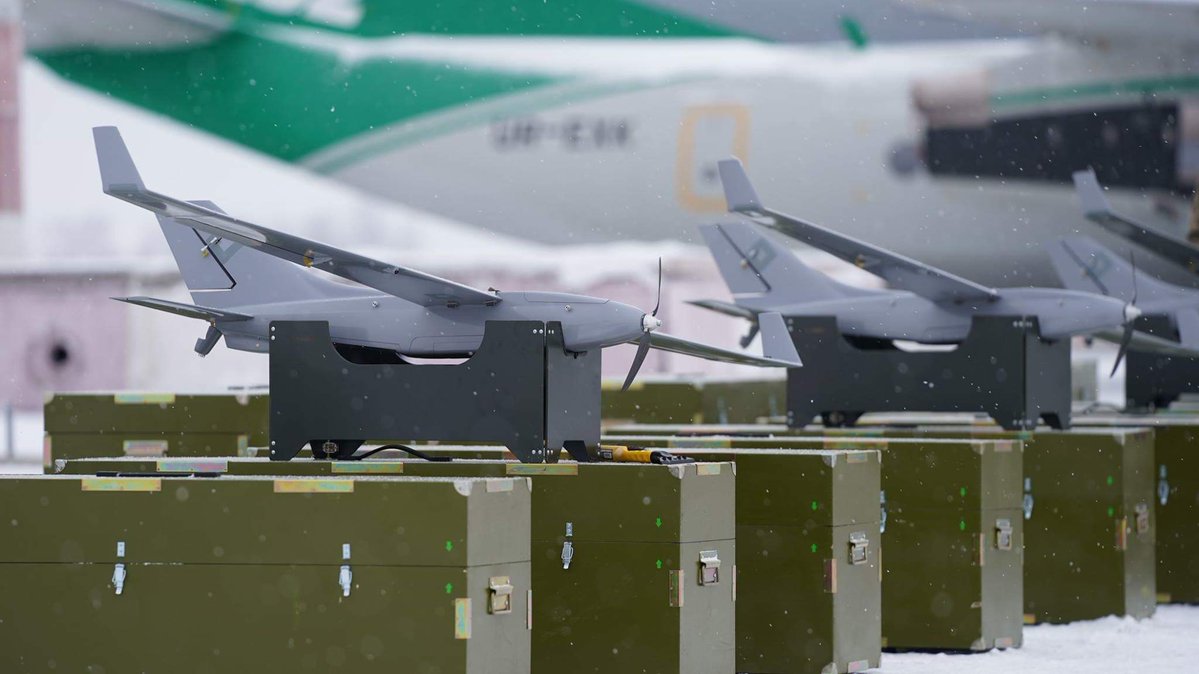 Photo: jets handed over to Ukrainian military