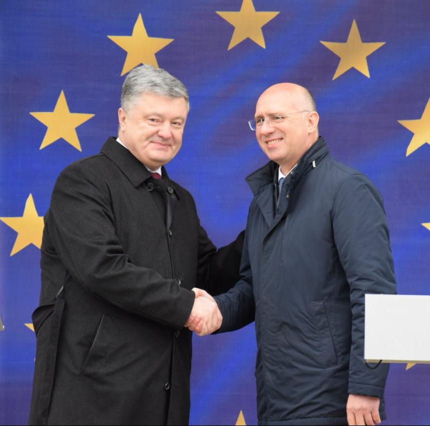President Petro Poroshenko and Prime Minister of Moldova Pavel Philip on the Ukrainian-Moldovan border opened a joint checkpoint Palanka-Mayaki-Udobne