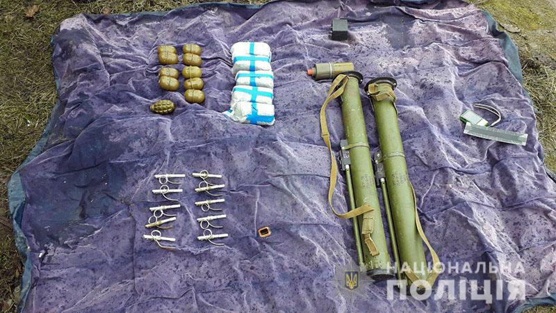 Ukrainian authorities seize large cache of weapons reportedly intended for use in acts of sabotage and terrorism.  Notable items include 2 RPG-26 rockets, plastic explosives, a POM-2 anti-personnel mine, and thousands of rounds of ammo    