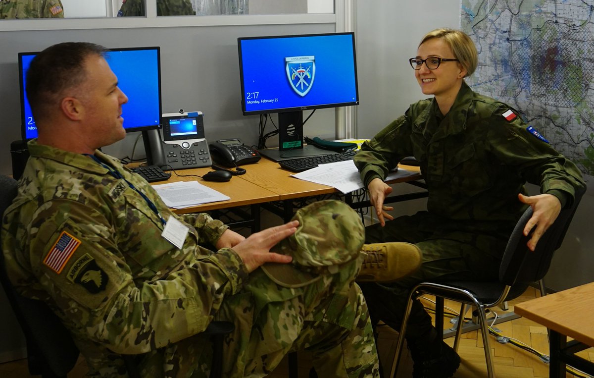 The workshop on the Military Decision Making Process (MDMP) with #USArmyNationalGuard ( #CaliforniaNationalGuard, #IllinoisNationalGuard and #PennsylvaniaNationalGuard)    is going on at LITPOLUKRBRIG, in Lublin.