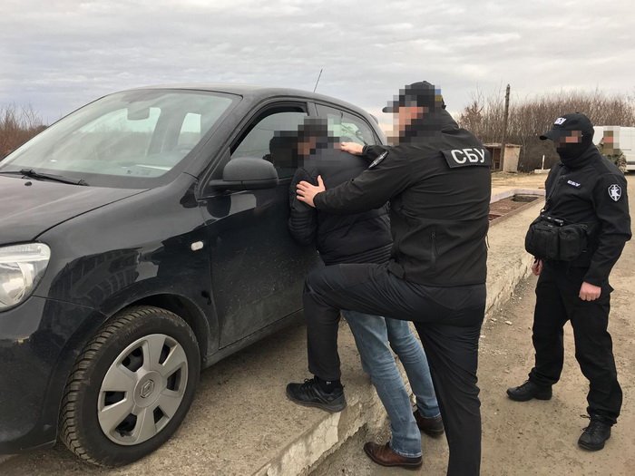 Security Service of Ukraine seized 31 kgs of heroin at Luzhanka border post in Transcarpathia region, detained citizen of one of countries of south-east Asia