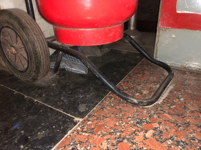 Security Service of Ukraine foils terror attack in Kharkiv metro. IED with 0.6 kg of TNT with nails seized, man arrested 