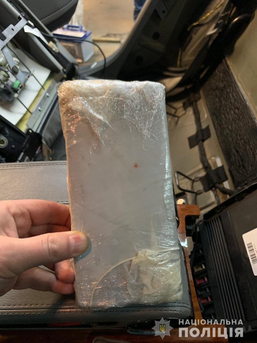 Police seized 100kgs of heroin in Kyiv region