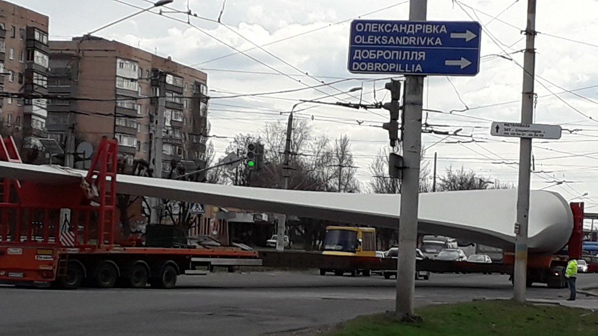 Photos: transportation of rotor blades for Kramatorsk wind power station