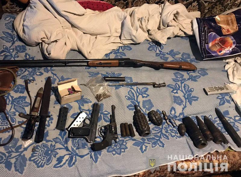 Police seized machinegun from a man in Kramatorsk