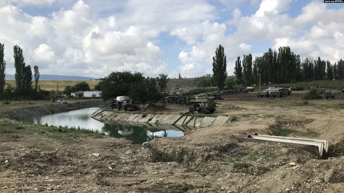 Russian army cut Biyuk-Karasu river down at the Bilohirsk water reservoir to supply Simferopol with water
