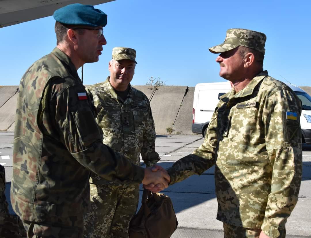 Polish Armed Forces delegation led by Gen. Piotrowski met with the ...