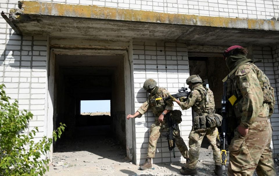 British 16th Airborne Assault Brigade & Ukrainian Paratroopers's continue to carry out joint military exercises at Mykolaiv