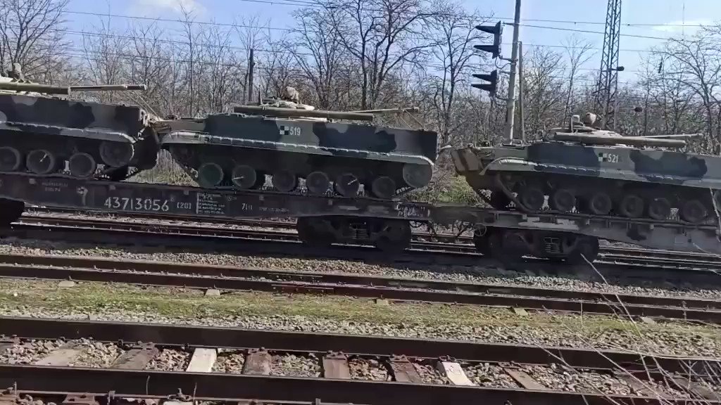 Echelon with self-propelled artillery 2S4 Tyulpan in Kropotkin, Krasnodar Krai