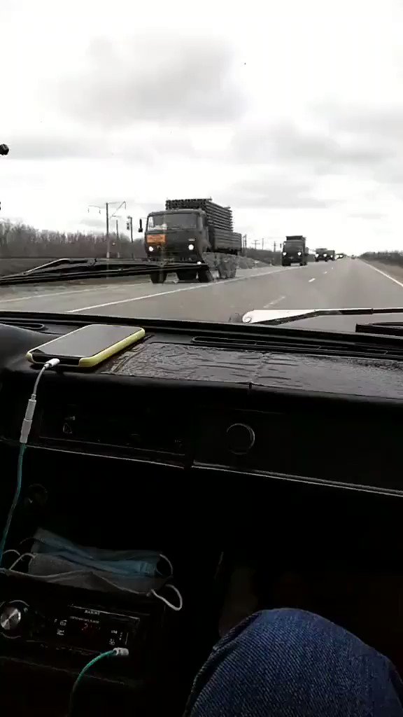 Military convoy filmed in Ust-Labinsk, Krasnodar Krai