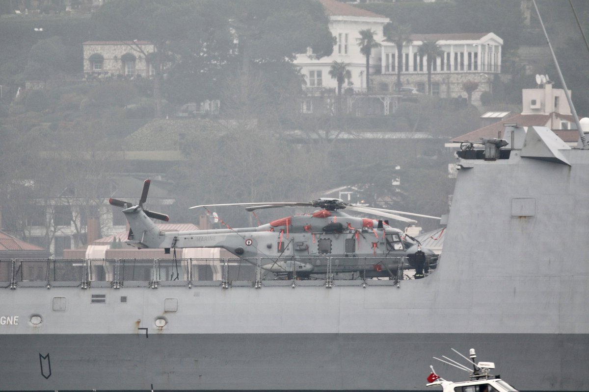 .@MarineNationale's @navalgroup built Aquitaine class frigate (FREMM frégates multi-missions) FS Auvergne D654 transited Bosphorus towards Mediterranean after 19 days in the Black Sea, carrying Aéronautique Navale's NH Industries NH90 NATO Frigate Helicopter  (reg:19 c/n1341)