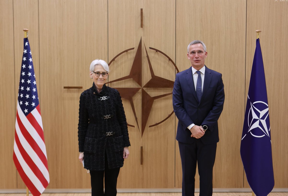 Wendy Sherman: .@jensstoltenberg and I met to discuss tomorrow's NATO-Russia Council and the need for Russian actions to de-escalate tensions. We affirmed a unified @NATO approach toward Russia balancing deterrence and dialogue, and stressed our unwavering support for Ukraine