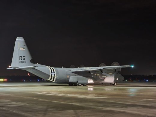 Mariusz Błaszczak: Preparations are underway to receive the main forces of the Brigade Combat Group from the 82nd Airborne Division. There is already a preparatory group in Poland. In total, 1,700 soldiers will be added as part of the transfer. This is a clear signal of allied solidarity in response to the situation in Ukraine