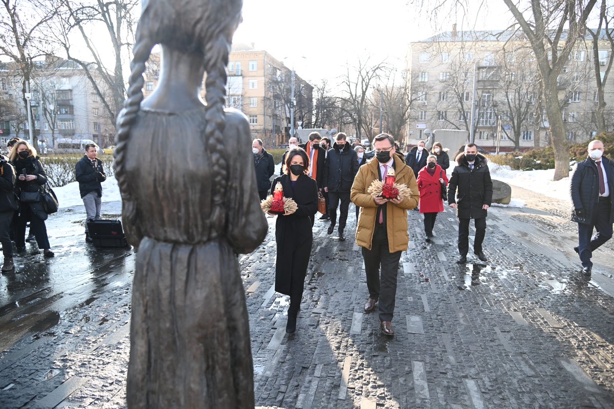 Ukrainian FM Dmytro Kuleba: We started the visit of my German colleague @ABaerbock to Ukraine with visiting National Museum of the Holodomor Genocide. We are working to ensure the widest possible international recognition of Stalin's genocide against Ukrainians, including in Germany