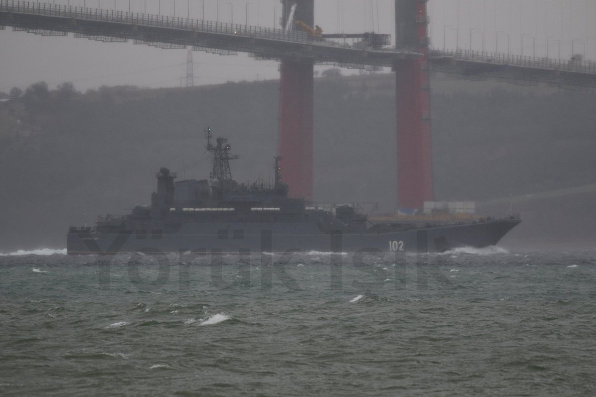 Reinforcements for Black Sea Fleet, Russian Navy Project775 Ropucha class LSTMs (tank carrying), Baltic Fleet's 71st Landing Ship Brigade's Kaliningrad 102, Minsk 127 & Korolev 130 transited Dardanelles toward Marmara en route to Sevastopol. @YorukIsik pix via @reuterspictures