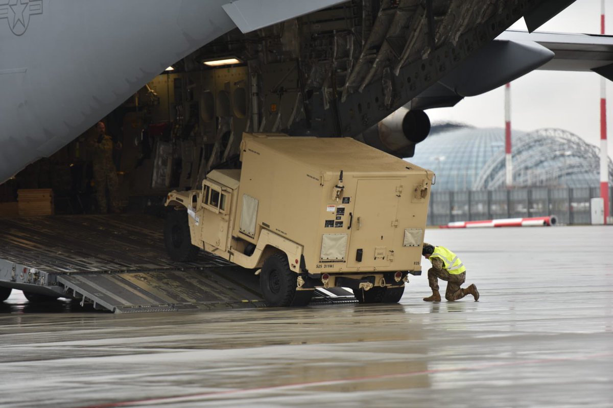 Polish Ministry of Defense: US troops are being transferred to Poland. Today, more planes with soldiers of the 82nd Airborne Division and equipment have landed at the Rzeszów-Jasionka airport